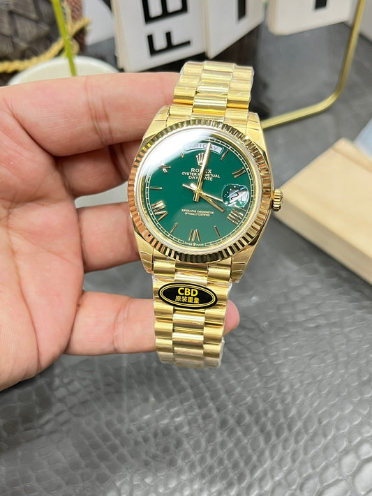 CBD watch Datejust Sunday type / 40mm gambling table green dogtooth bezel / Seagull 3255 fully automatic mechanical movement / super weight 216 grams