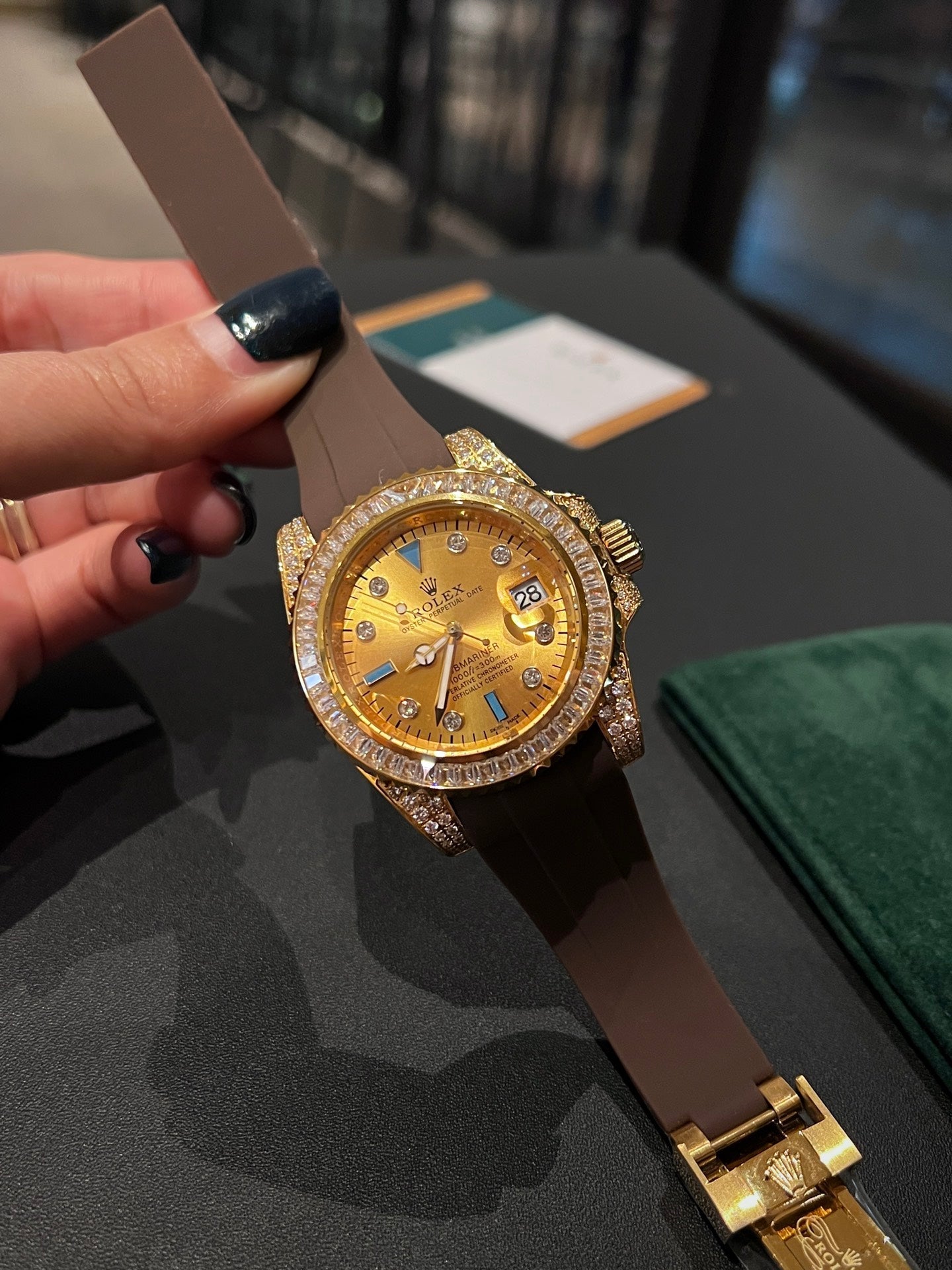 2026 New Arrival 👾 Diamond-Dial Watch 👺 A top-tier collectible, a must-have for anyone who dislikes the ubiquitous Submariner.