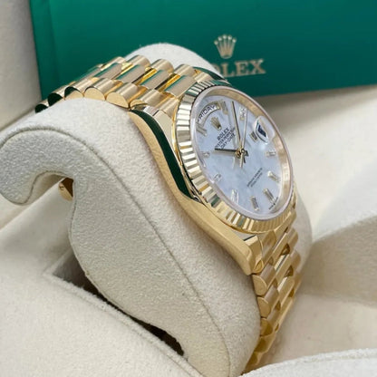 Women And Man Day Date heaven How stunning is this 36-40mm Datejust with a mother of pearl dial watch