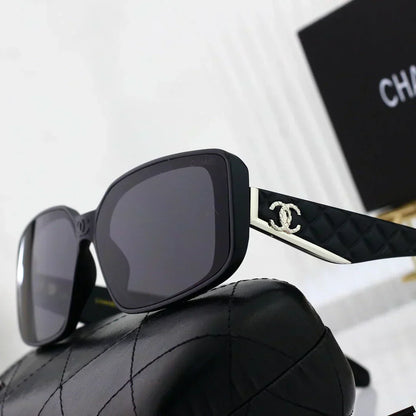 2025 Sunglasses  Square frame classic travel sunglasses