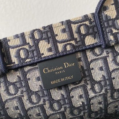 2025 Bag Book Tote Bag D9