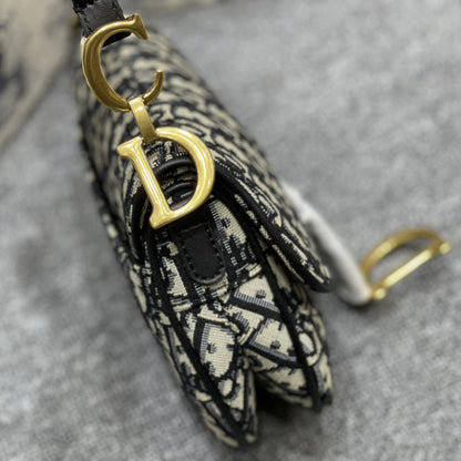 2025 Bag Saddle Bag With Strap D3