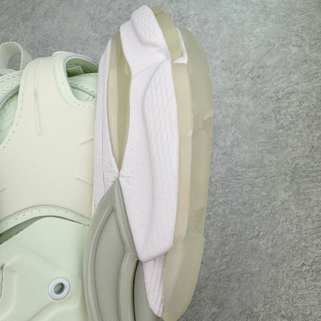 2025 0722 New night glow fluorescent shoes