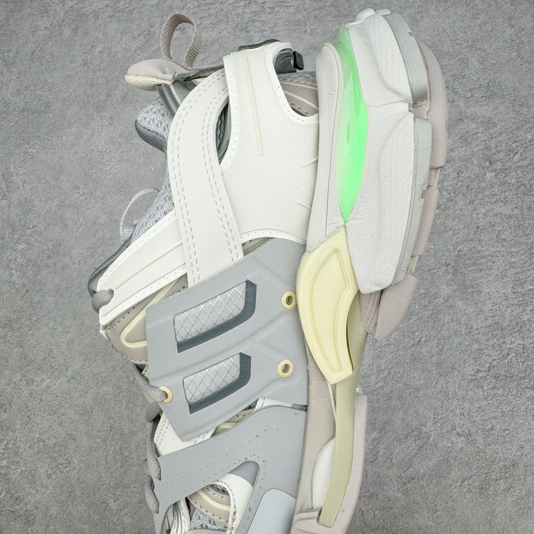 2025 0722 New design trend fashion sense board shoes