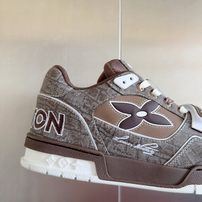 2025 250318 New high quality new grain board shoes